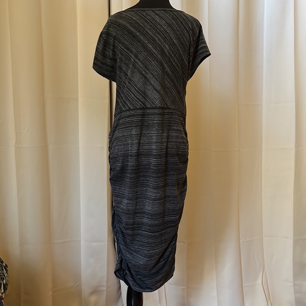 Liz Lange Maternity Dress SIZE XL - Picture 9 of 11